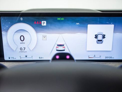 Used 2025 Genesis GV80 2.5T Prestige image 31