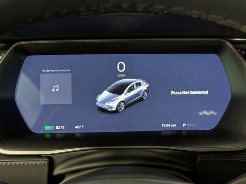 Used 2020 Tesla Model X Long Range image 17