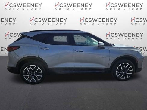 Used 2025 Chevrolet Blazer RS image 6