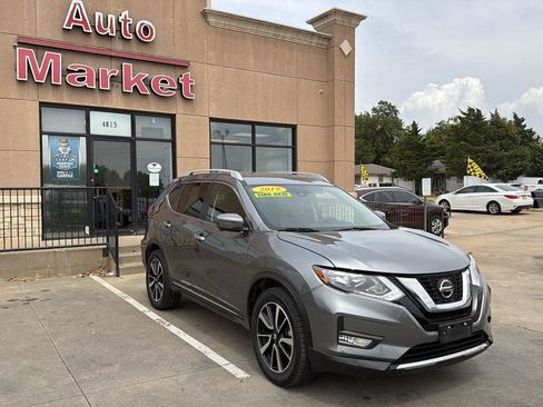 Used 2019 Nissan Rogue SL AWD/4WD image 3