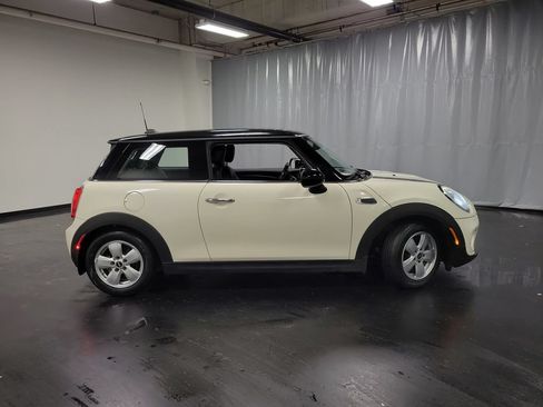 Used 2015 MINI Cooper 2-Door Hardtop FWD image 10