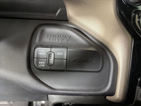 Used 2024 RAM 2500 Laramie image 14