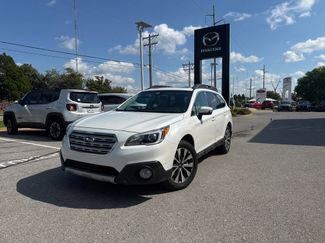 Used 2017 Subaru Outback 2.5i Limited image 1