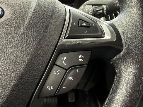 Used 2022 Ford Edge SEL w/ Convenience Package AWD/4WD image 16