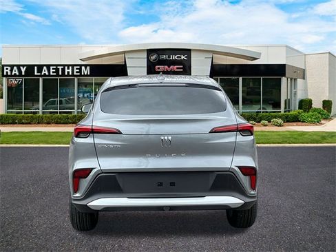 Used 2025 Buick Envista Preferred w/ Convenience I Package image 4