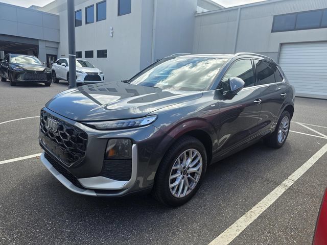 Used 2026 Audi Q3 quattro 2.0T AWD/4WD image 14