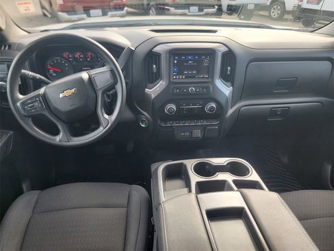 Used 2022 Chevrolet Silverado 1500 Custom image 17