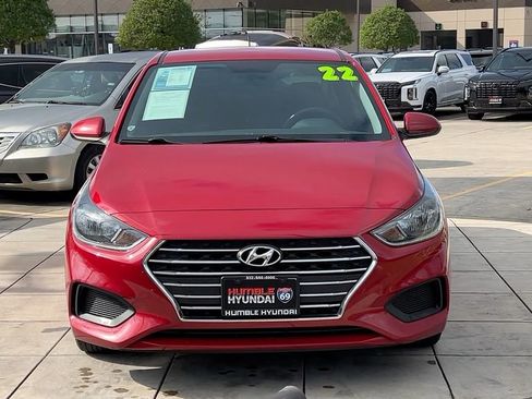 Used 2022 Hyundai Accent SE w/ Cargo Package image 11
