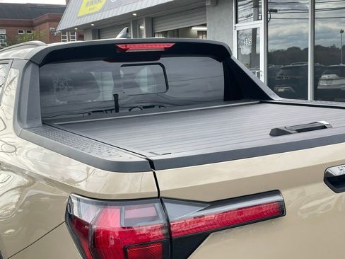 Used 2023 Hyundai Santa Cruz Limited w/ Tow & Go Package image 27