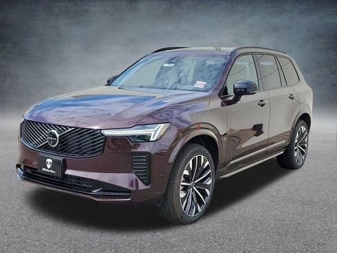 New 2026 Volvo XC90 B6 Ultra w/ Protection Package image 3