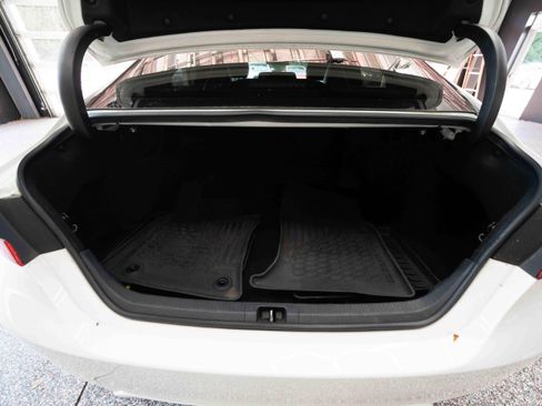 Used 2022 Toyota Camry SE AWD/4WD image 27