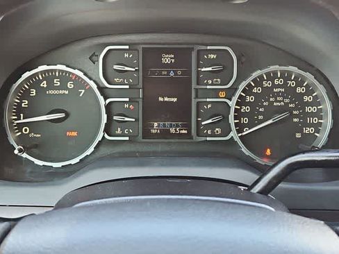 Used 2021 Toyota Tundra SR5 RWD image 27