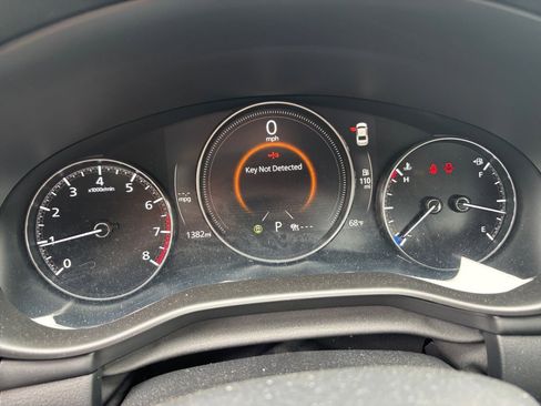 Used 2025 MAZDA MAZDA3 s FWD image 11