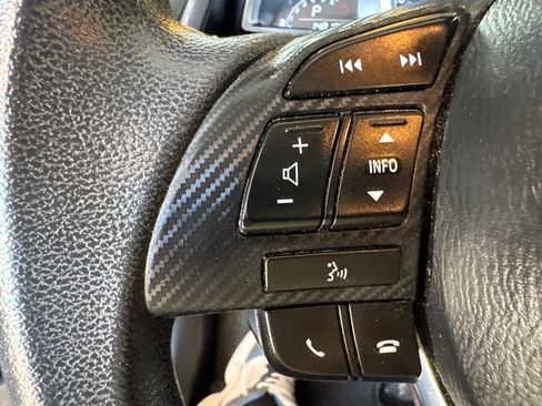 Used 2017 Toyota Yaris iA FWD image 18