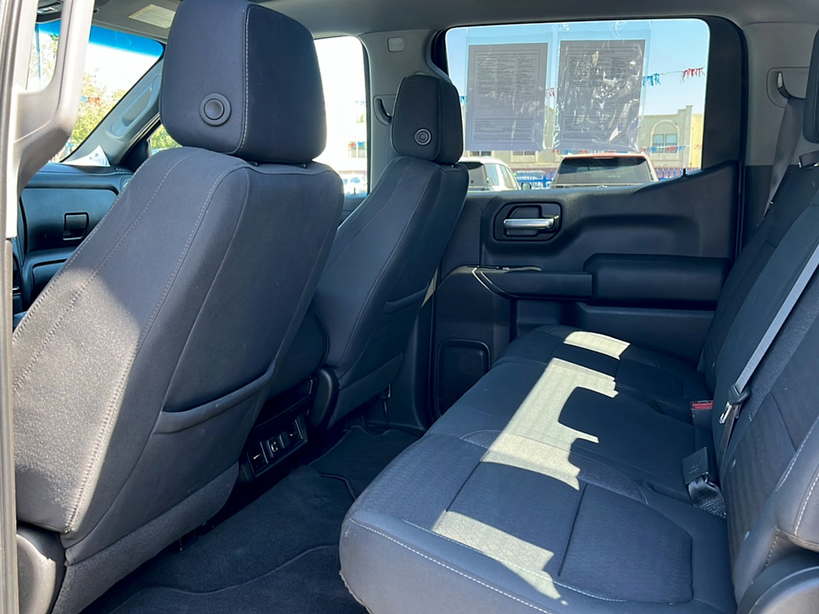 Used 2021 Chevrolet Silverado 1500 LT AWD/4WD image 48
