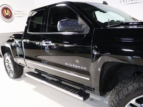 Used 2018 Chevrolet Silverado 1500 LTZ Z71 w/ LTZ Plus Package image 8