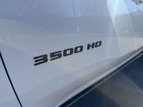 Used 2025 Chevrolet Silverado 3500 LTZ w/ LTZ Plus Package AWD/4WD image 19