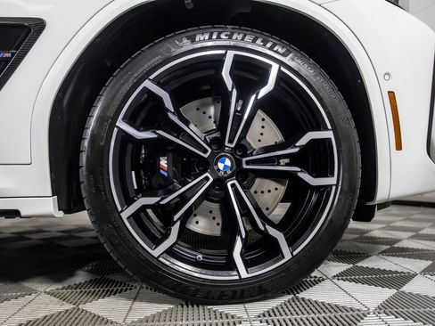 Used 2025 BMW X4 M w/ Executive Package image 42