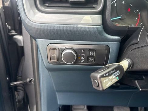 Used 2022 Ford Maverick XL w/ Equipment Group 100A Standard AWD/4WD image 26