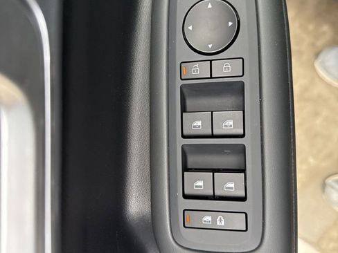 Used 2025 Hyundai Santa Fe SEL w/ Tow & Go Package image 22