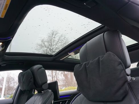 Certified 2021 Mercedes-Benz Maybach S 580 4MATIC image 12