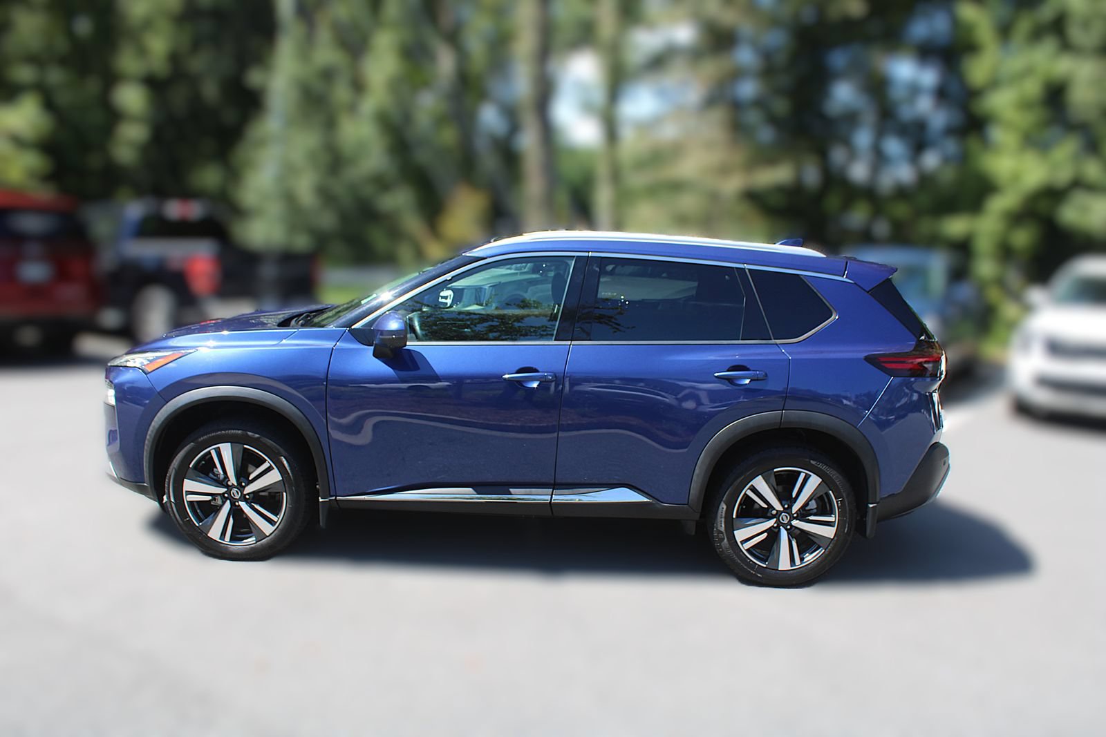 Used 2021 Nissan Rogue SL FWD image 5