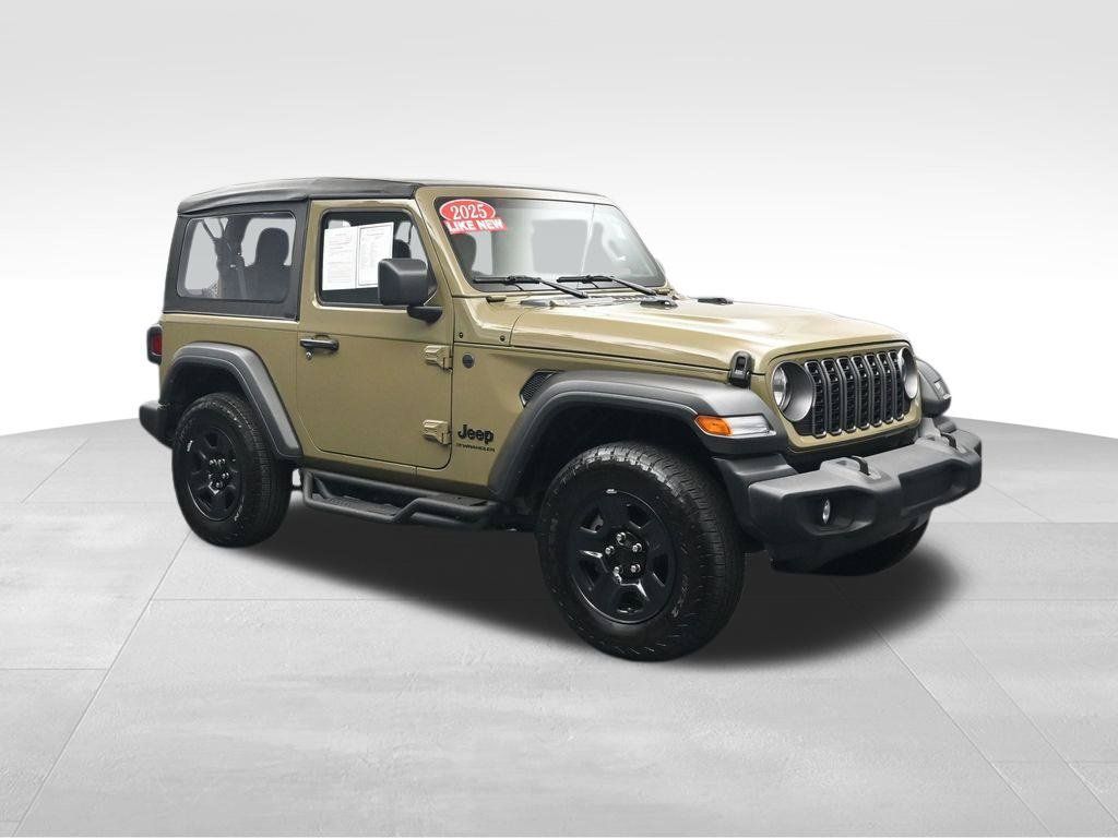 Used 2025 Jeep Wrangler Sport AWD/4WD image 7
