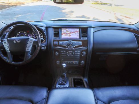 Used 2017 INFINITI QX80 2WD w/ Driver Assistance Package image 31