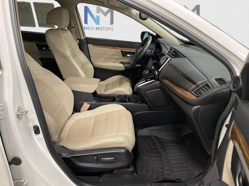 Used 2018 Honda CR-V Touring image 15
