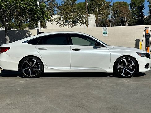 Certified 2022 Honda Accord Sport Special Edition image 6