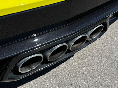 Used 2024 Chevrolet Corvette Z06 RWD image 9