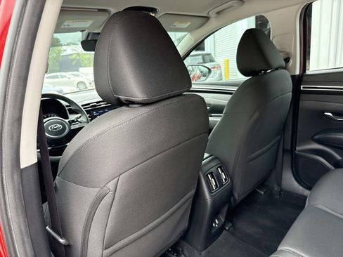 Used 2023 Hyundai Tucson SEL FWD image 13