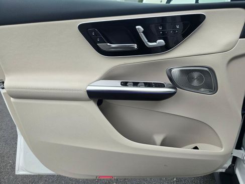 New 2026 Mercedes-Benz GLC 300 4MATIC image 29