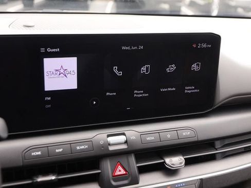 Used 2025 Kia K4 FWD image 16