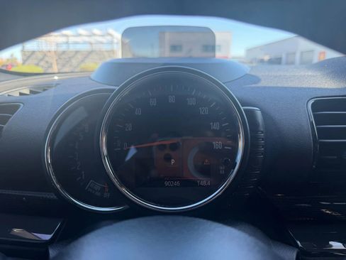Used 2017 MINI Cooper Clubman S image 10