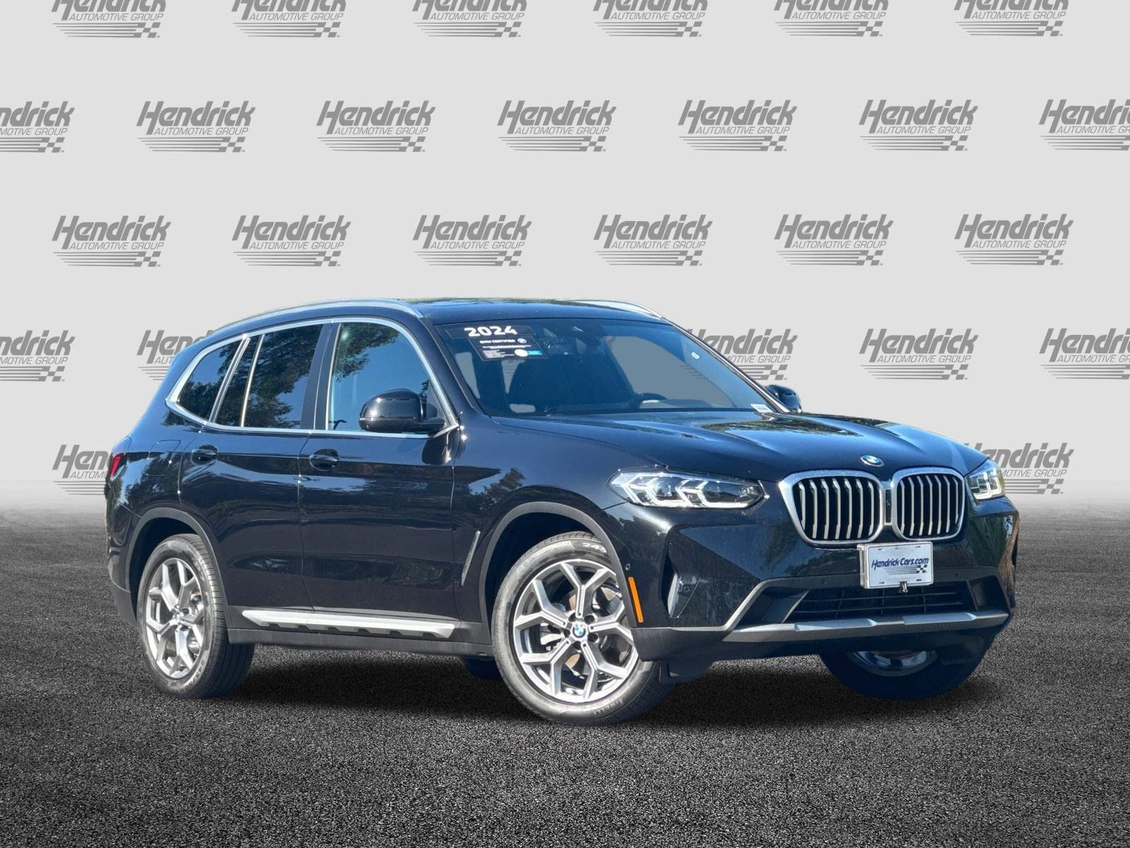 Certified 2024 BMW X3 xDrive30i w/ Premium Package AWD/4WD image 2
