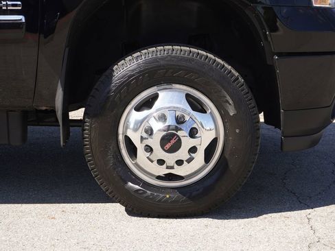 Used 2014 GMC Sierra 3500 Denali w/ Snow Plow Prep Package AWD/4WD image 13