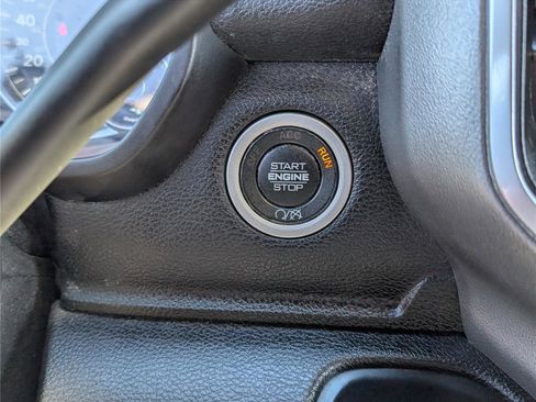 Used 2024 RAM 2500 Big Horn image 22