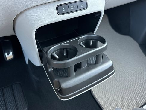 New 2025 Volkswagen ID. Buzz Pro S Plus image 28