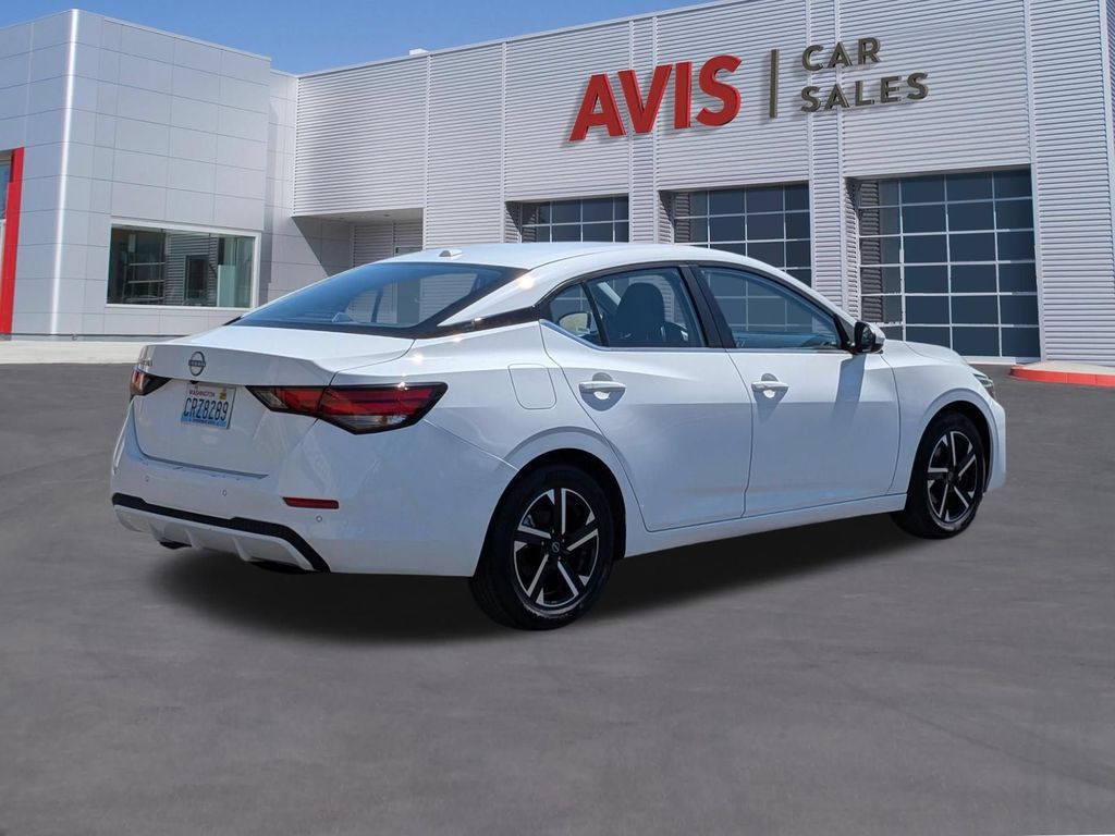 Used 2025 Nissan Sentra SV FWD image 6