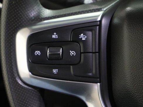 Used 2023 Chevrolet Blazer LT image 28