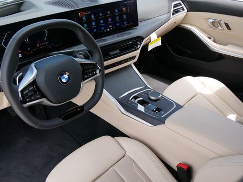 Certified 2025 BMW 330i Sedan w/ Premium Package RWD image 14