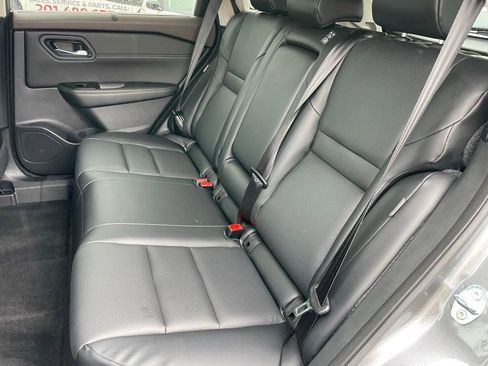 Certified 2023 Nissan Rogue SV w/ SV Premium B Package AWD/4WD image 23