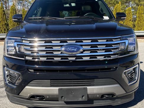 Used 2021 Ford Expedition Max Limited image 20