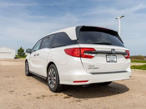 Used 2024 Honda Odyssey EX-L image 6