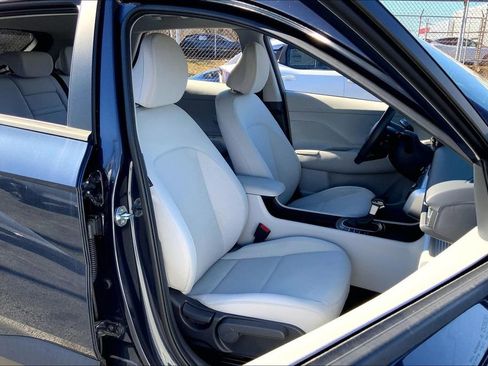 Used 2024 Hyundai Kona SEL image 19