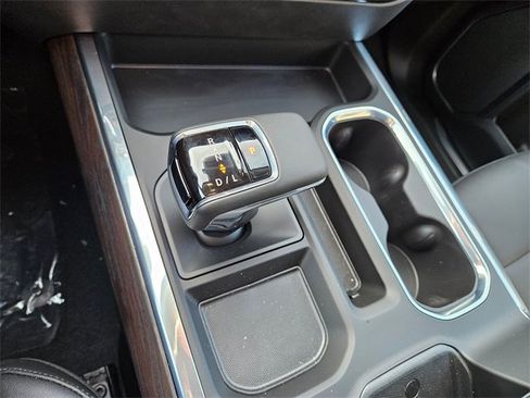 New 2026 GMC Sierra 1500 SLT w/ SLT Premium Package image 24