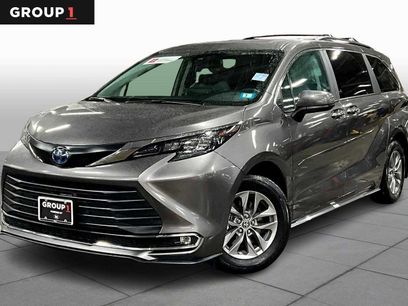Certified 2024 Toyota Sienna XLE