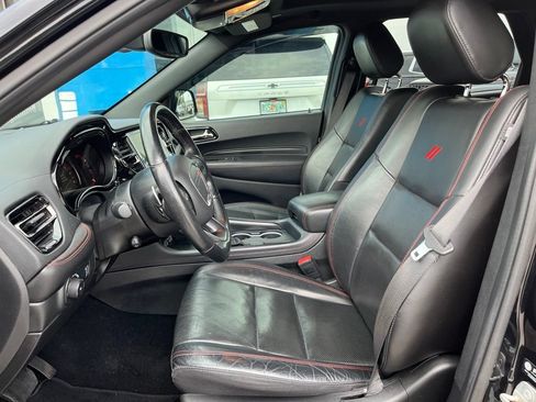 Used 2023 Dodge Durango R/T RWD image 9
