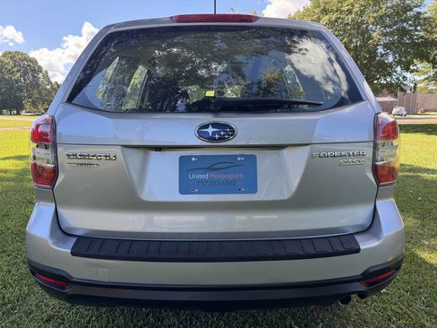 Used 2015 Subaru Forester 2.5i w/ Alloy Wheel Package image 8